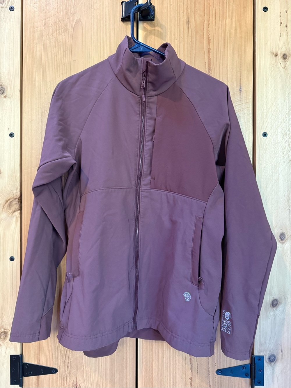Women’s mountain hardwear Softshell Jacket